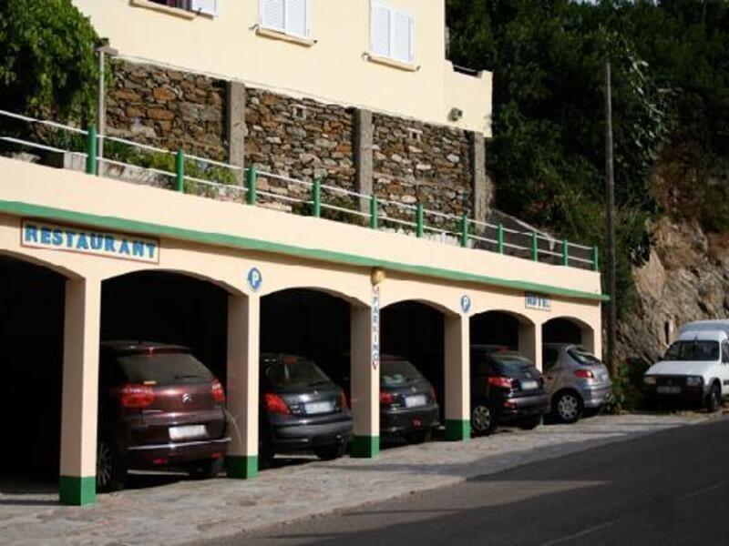尤帕特利亚库酒店 卡尼亚诺 外观 照片